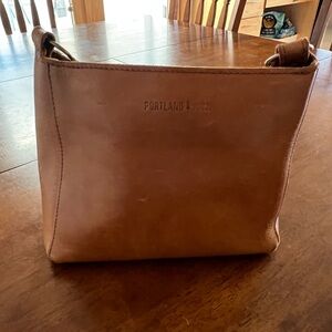 Portland Leather Triangle brown bag